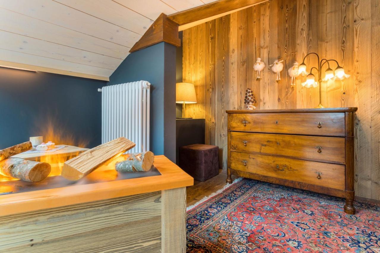 John Luxury Suites Folgaria Exteriör bild