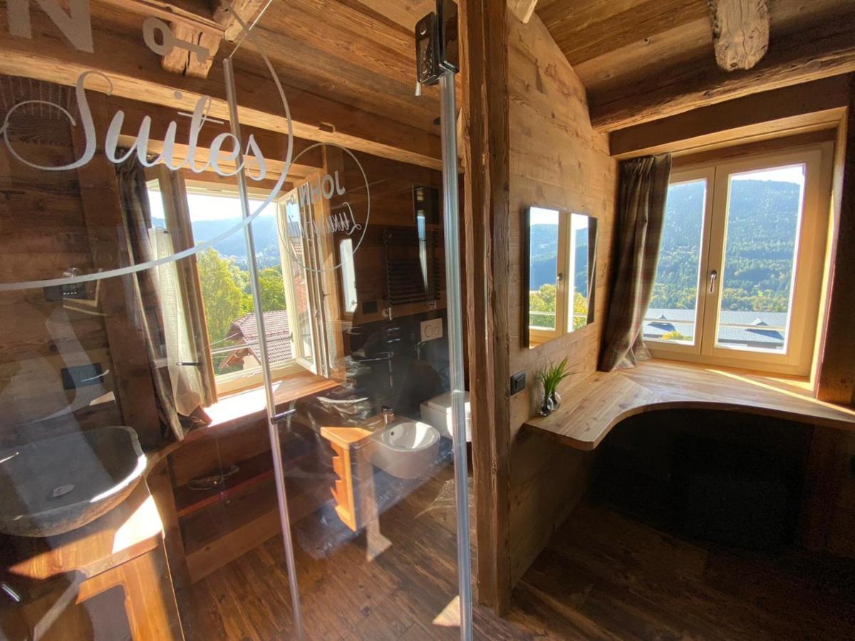 John Luxury Suites Folgaria Exteriör bild