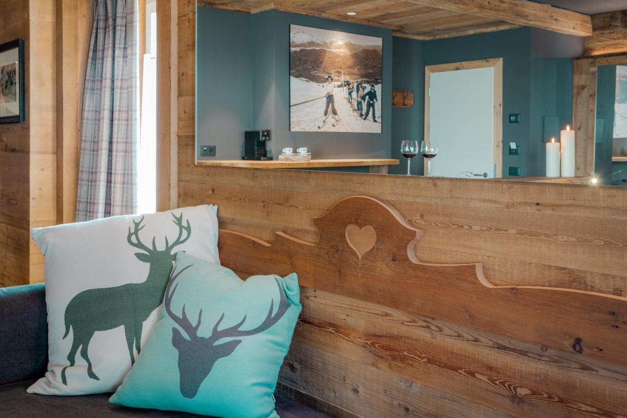 John Luxury Suites Folgaria Exteriör bild