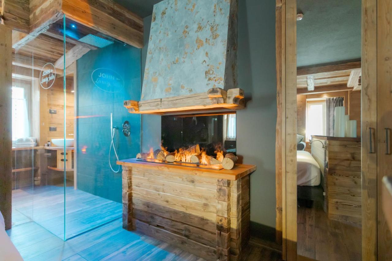 John Luxury Suites Folgaria Exteriör bild